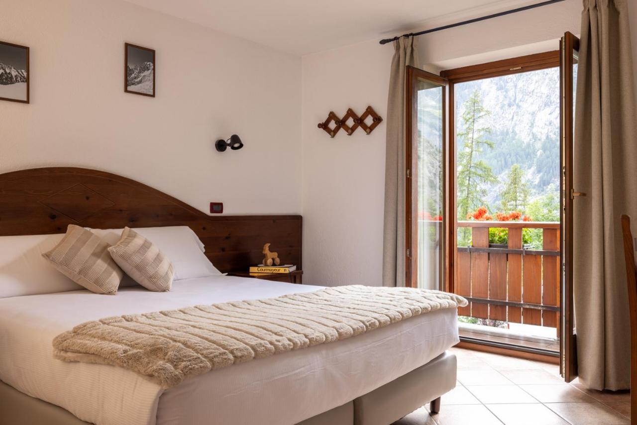 Bed and Breakfast Le Reve Courmayeur Exteriér fotografie