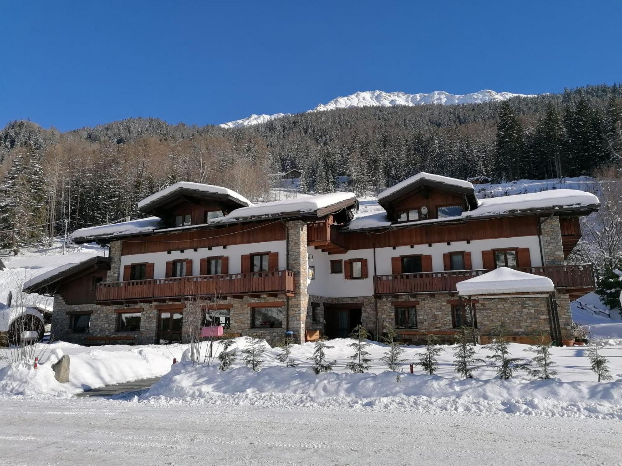 Bed and Breakfast Le Reve Courmayeur Exteriér fotografie